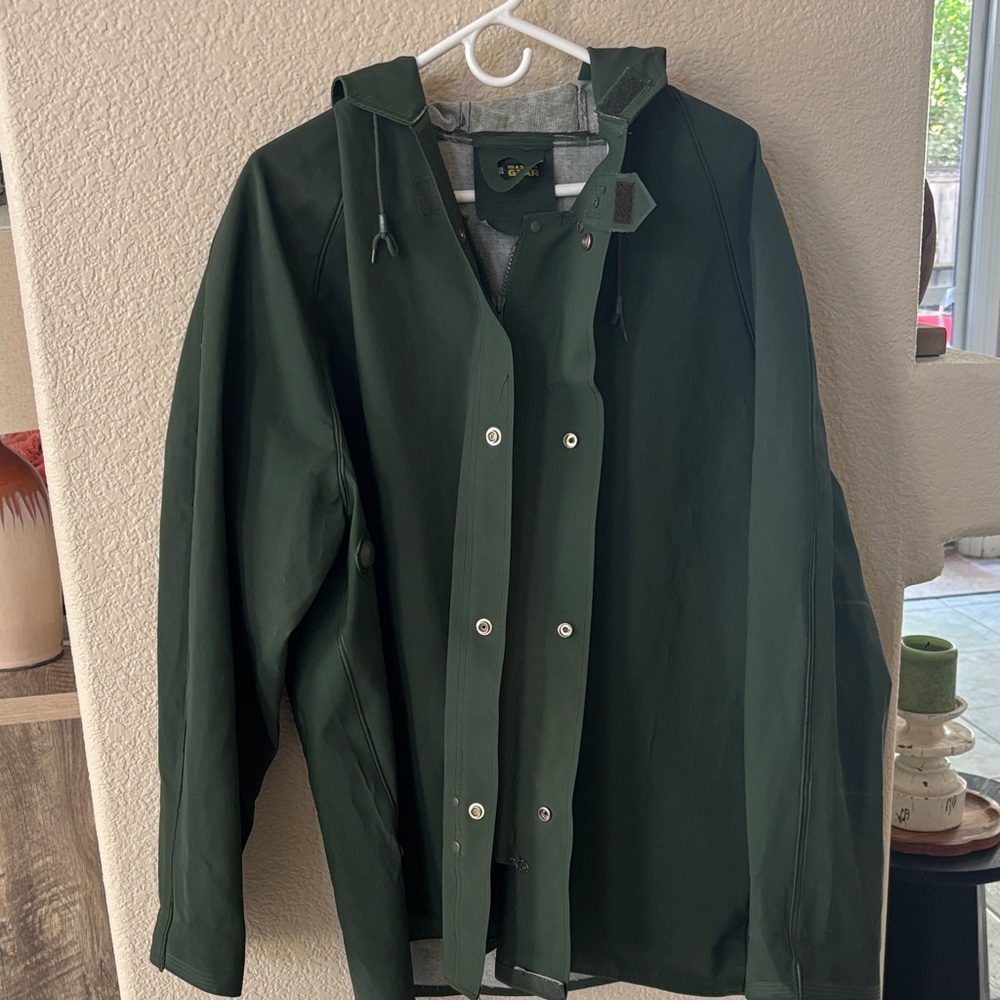 Masters Dark Green Hooded Raincoat